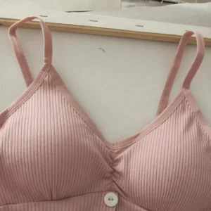 Débardeur d'été avec boutons