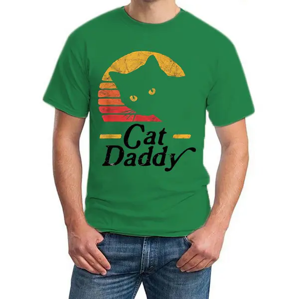 T-shirts d'été à manches courtes pour hommes, avec un imprimé humoristique de papa chat, conçu dans un style Harajuku, convenant aux adolescents. T-shirts d'été à manches courtes pour hommes, avec un imprimé humoristique de papa chat, conçu dans un style Harajuku, convenant aux adolescents.